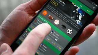 The House vs. the People: Using AI to Develop Winning Gambling Strategies
